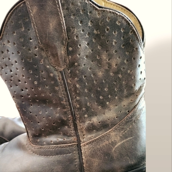 Smoky Mountain Distressed Leather Boots 8 - Picture 5 of 7